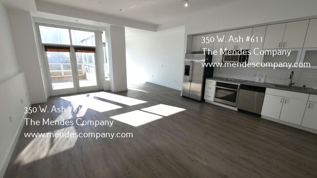 350 W Ash St in San Diego, CA - Building Photo - Building Photo