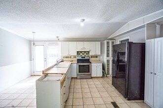 3804 Denman Dr in Apex, NC - Building Photo - Building Photo