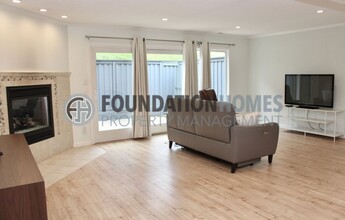 20 Deuce Ct in Fairfax, CA - Building Photo - Building Photo