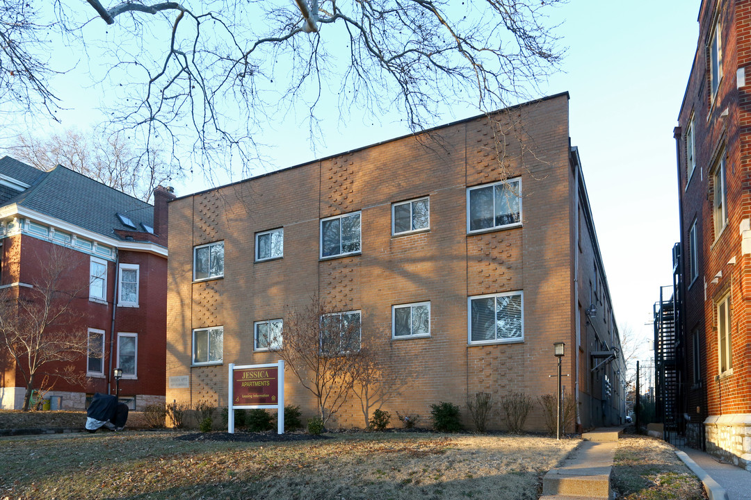 Jessica Apartments in St. Louis, MO - Foto de edificio