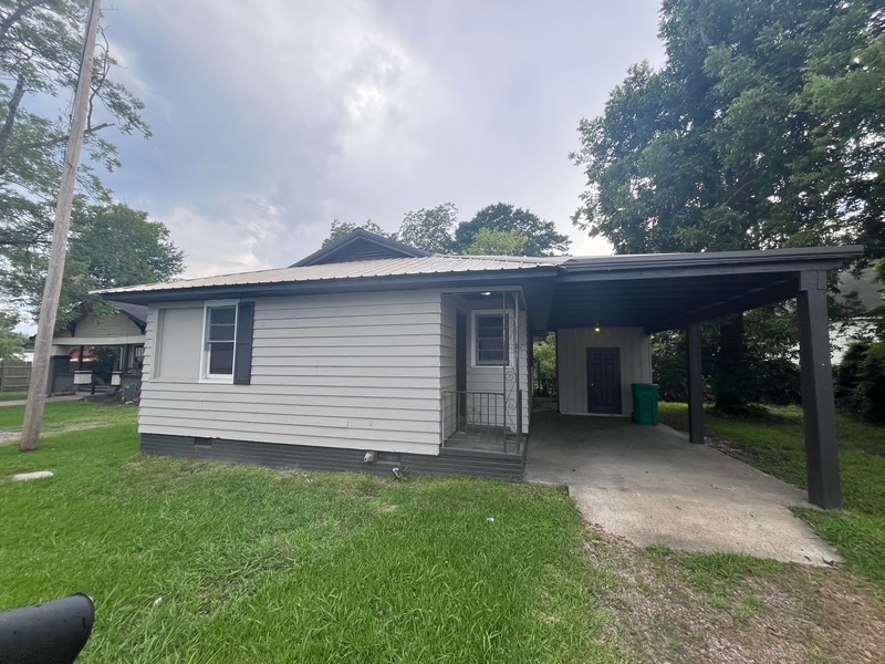 217 17th St N in Columbus, MS - Building Photo