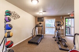 Ridge Park Apartments in Tulsa, OK - Foto de edificio - Interior Photo