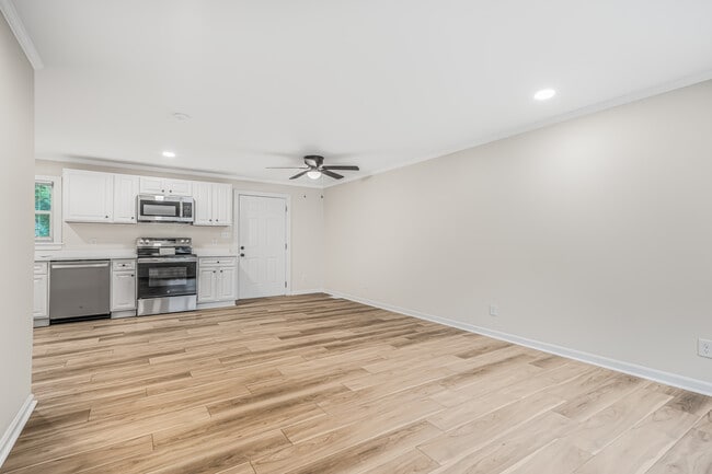 The Ramsey in Chapel Hill, NC - Building Photo - Building Photo