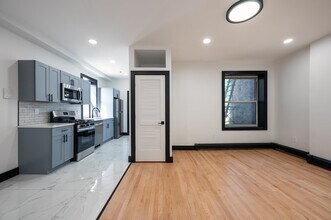 391 CENTRAL Ave in Jersey City, NJ - Building Photo - Building Photo