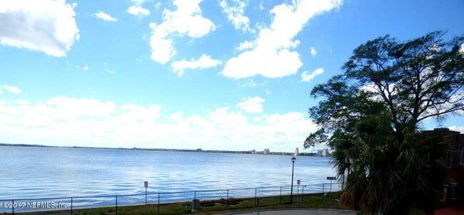 1733 River Rd in Jacksonville, FL - Building Photo - Building Photo