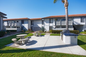 Stone Arbor Apartments in Oceanside, CA - Building Photo - Building Photo
