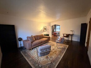 1100 Colorado Blvd in Denver, CO - Foto de edificio - Building Photo