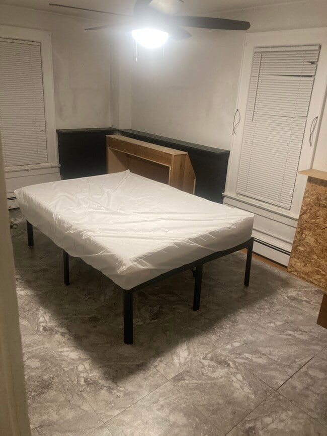 111 Decker Pond Rd, Unit APT 3 in Andover, NJ - Building Photo - Building Photo