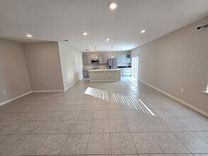 3125 Royal Palm Dr in Edgewater, FL - Building Photo - Building Photo