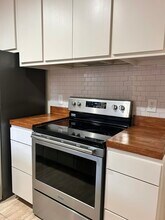 3919 Buena Vista St in Dallas, TX - Building Photo - Building Photo