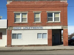 Eden Apartments in Seattle, WA - Building Photo - Building Photo