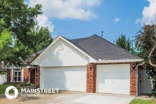 2709 Berkley Dr in Edmond, OK - Building Photo