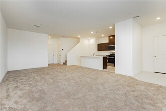 2768 V. Napoli in Henderson, NV - Building Photo - Building Photo