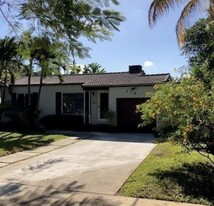 274 NW 92nd St in Miami Shores, FL - Building Photo