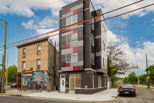2118 W Oxford St, Unit Unit 1 in Philadelphia, PA - Building Photo