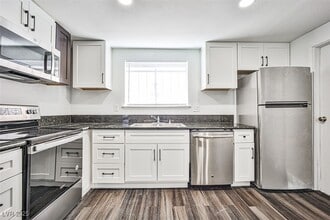 4718 Elk Springs Ave in Las Vegas, NV - Building Photo - Building Photo