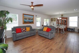 1588 Diamond Loop Dr in Kissimmee, FL - Building Photo - Building Photo