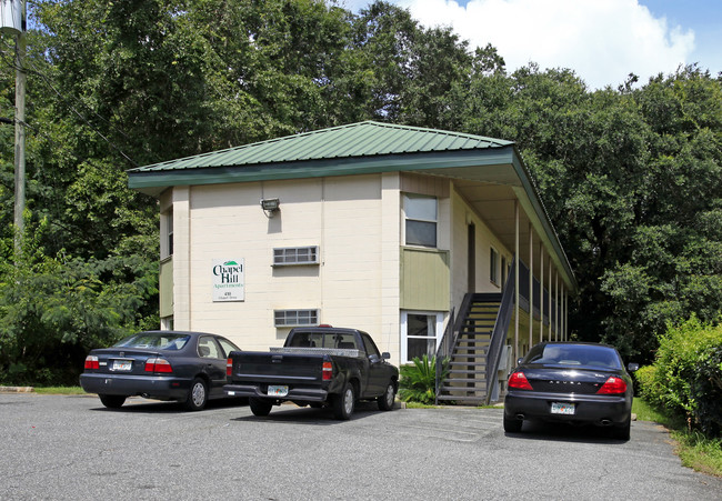 410 Chapel Dr in Tallahassee, FL - Foto de edificio - Building Photo