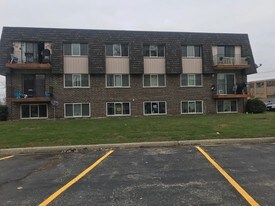291 Joanna Ct, Unit 1 in Antioch, IL - Building Photo