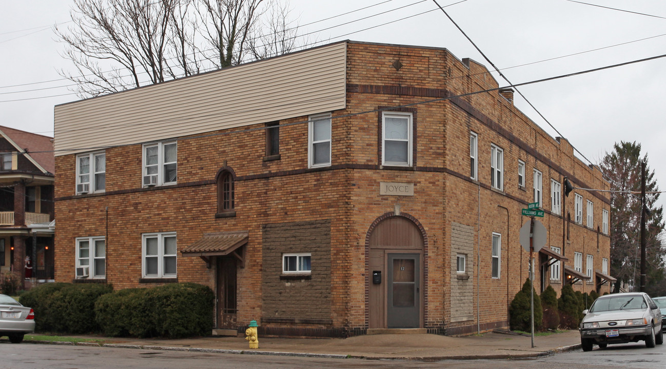 1748 Williams in Cincinnati, OH - Building Photo