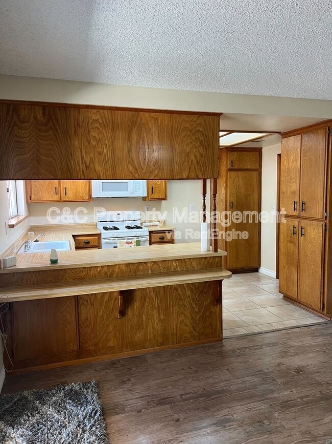 1767 Cooper St in Hemet, CA - Building Photo - Building Photo