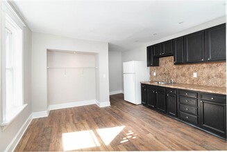 551 Radnor St in Harrisburg, PA - Building Photo - Building Photo