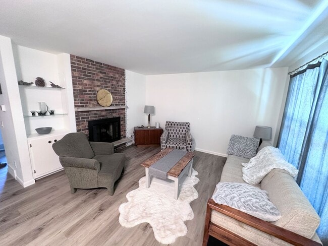 property at 1502-1504 Prairie Rd