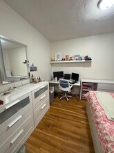 57 West Cedar St, Unit 1W in Boston, MA - Building Photo - Building Photo