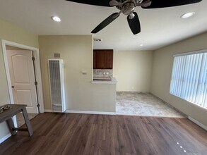 2227 E Westport Dr in Anaheim, CA - Building Photo - Building Photo