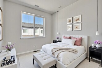 6932 Huddersfield Pl in Castle Pines, CO - Building Photo - Building Photo