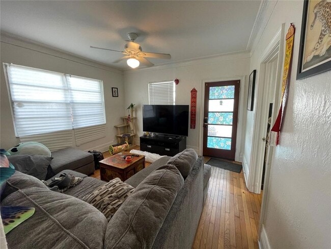 2312 E 9th Ave, Unit B3 in Tampa, FL - Building Photo - Building Photo