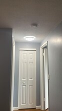215 Winter St, Unit Unit 5B in Weymouth, MA - Building Photo - Building Photo