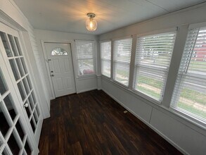 6 Catawba Ave, Unit 11 in Newfield, NJ - Foto de edificio - Building Photo