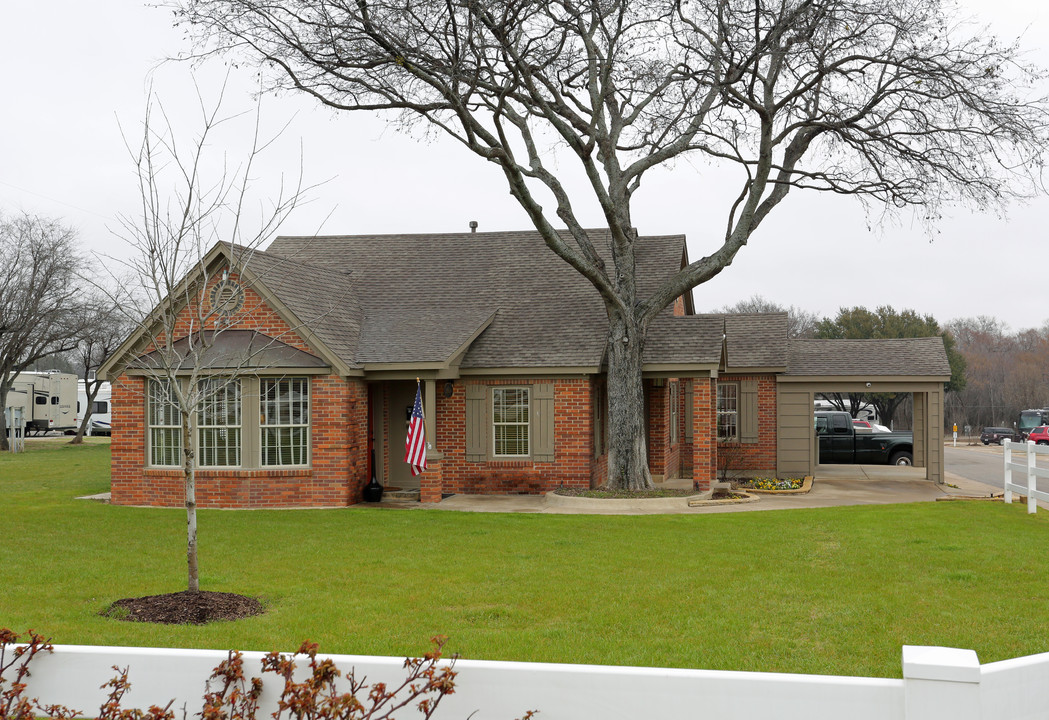 Northlake Village in Roanoke, TX - Foto de edificio