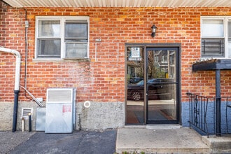 3520 149th St in Flushing, NY - Foto de edificio - Building Photo