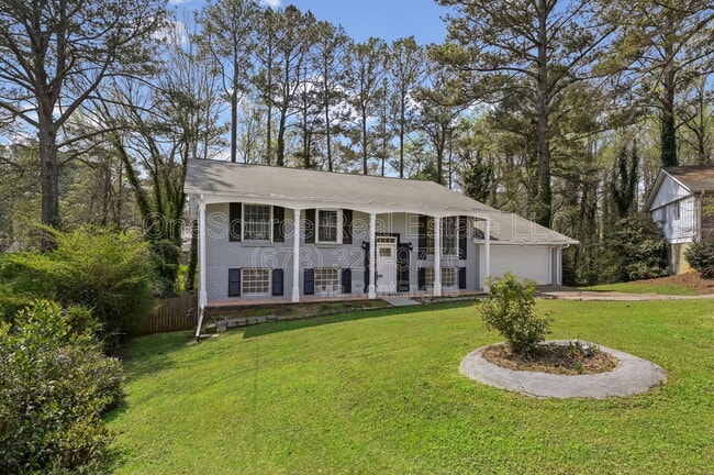 4410 Carrollwood Dr in Stone Mountain, GA - Building Photo - Building Photo