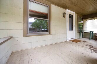 201 Koch Ave in Ann Arbor, MI - Building Photo - Building Photo