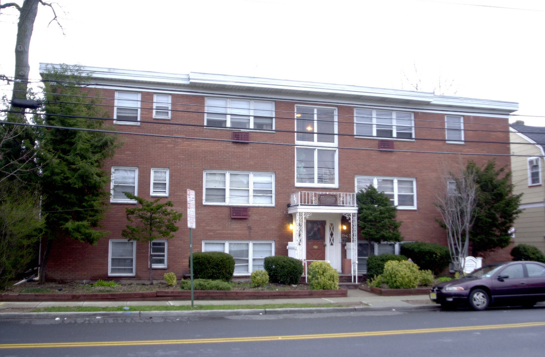 Bellmarc Apartments in Irvington, NJ - Building Photo