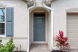 367 Arbor St in Port Charlotte, FL - Foto de edificio - Building Photo