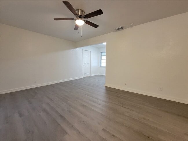 3824 Modlin St in Mesquite, TX - Building Photo - Building Photo