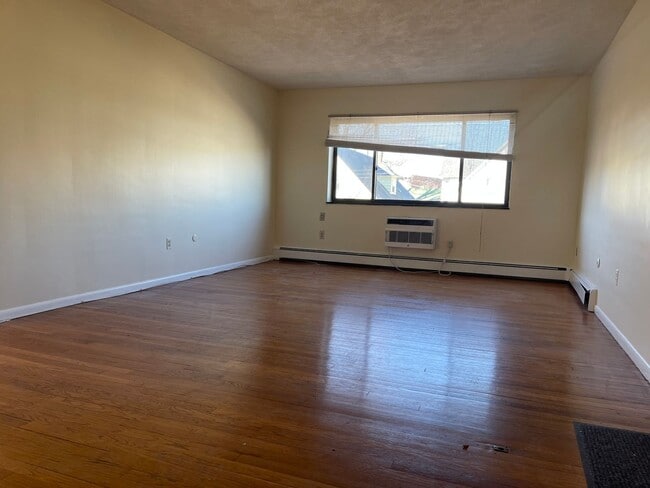 30 Allston St in Boston, MA - Building Photo - Building Photo