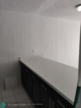 251 NW 177th St in Miami Gardens, FL - Building Photo - Building Photo