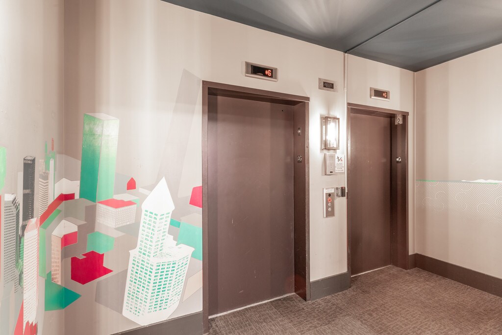 Quintessa Apartments in Seattle, WA