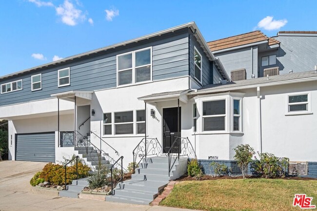 1645 Selby Ave in Los Angeles, CA - Foto de edificio - Building Photo