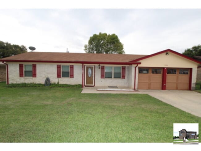 1606 Hughes Ave in Copperas Cove, TX - Building Photo - Building Photo