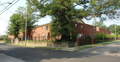 1465 Court Ave in Memphis, TN - Building Photo - Building Photo