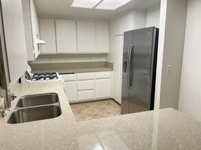127 Tiger Ln in San Jacinto, CA - Building Photo - Building Photo