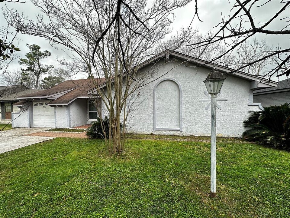 7718 Mosewood St in Houston, TX - Building Photo