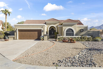 9090 E Gray Rd in Scottsdale, AZ - Building Photo - Building Photo