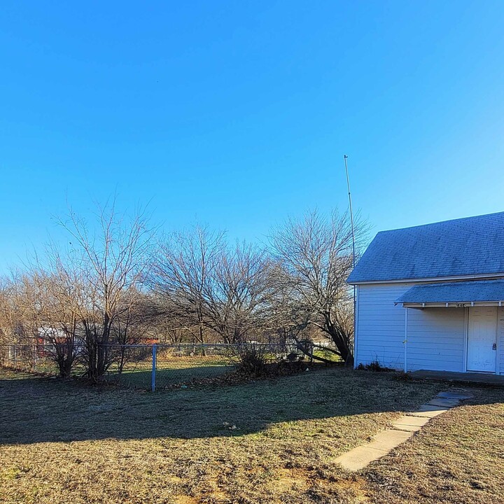 1414 W Elm in Duncan, OK - Building Photo